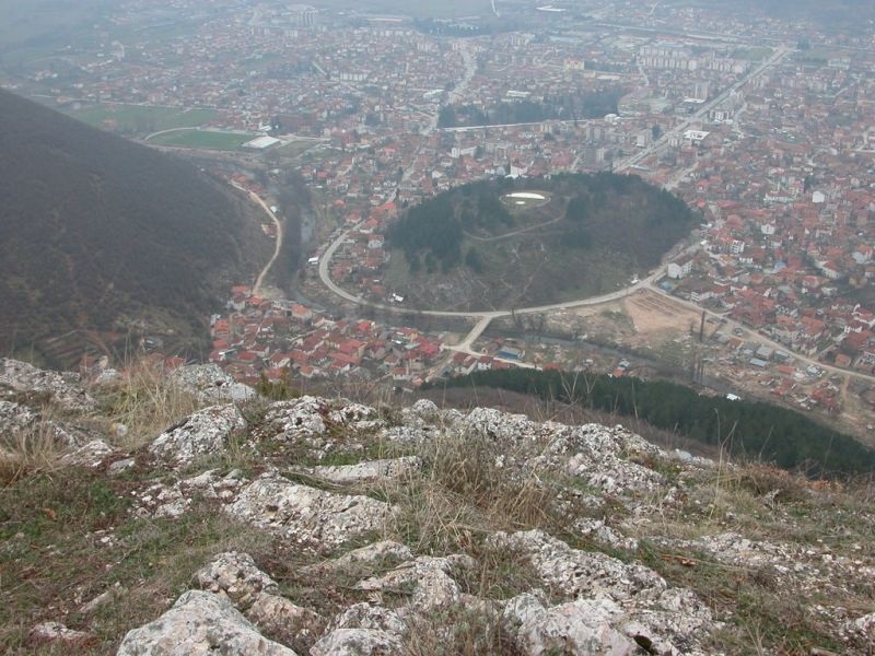 Кичевчани се искачуваа на Илиница по повод Светскиот ден на извидништвото