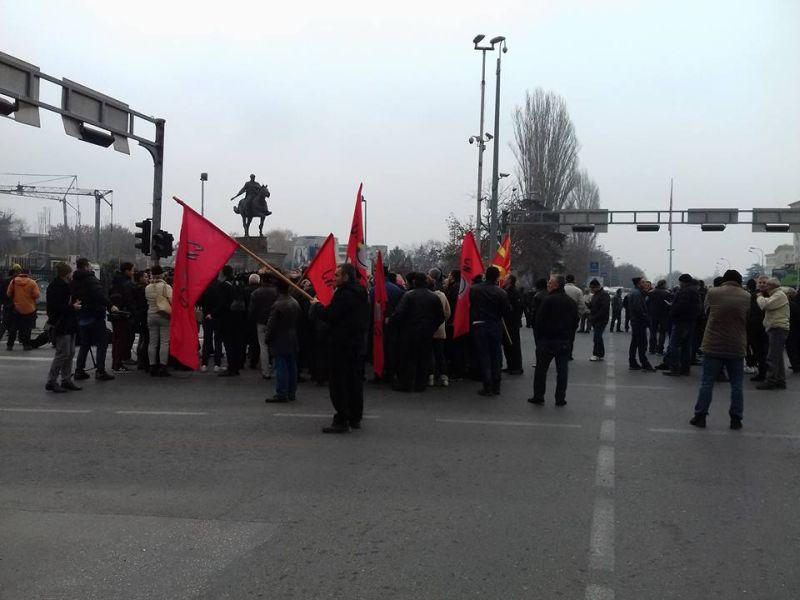 Протест на вработените од Југохром во Скопје