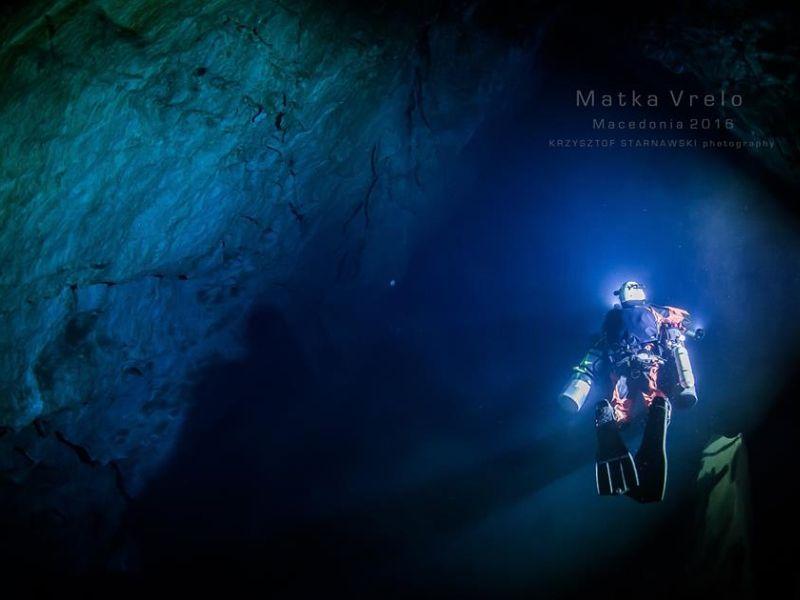 Полскиот нуркач го урна рекордот на пештерата Врело