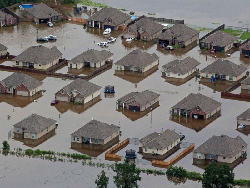 Осум жртви во поплавите во Луизијана 